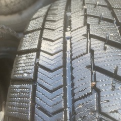 スタッドレスタイヤ　155/65Ｒ14 激安！早いもん勝ちの画像
