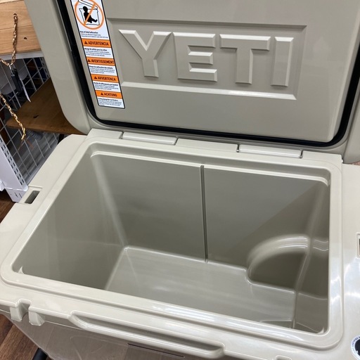 【安心の6ヵ月保証】クーラーボックス Yeti Tundra 45