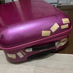 キャリーケース、スーツケース　Barbieの画像