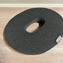 ニトリ　円座クッション　ドーナツクッションの画像