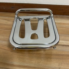 カブ　
C125 メッキ純正キャリア　　の画像