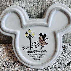 ミッキーマウス陶器皿の画像