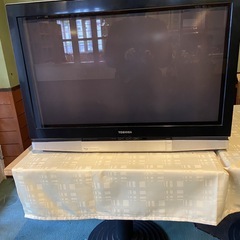 東芝と三菱電機の大型カラーテレビ　ブラウン管の画像