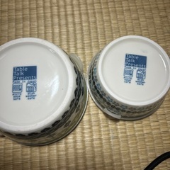 テーブルトークプレゼンツの陶器の保存容器の画像