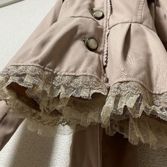 axes femme ショート丈トレンチコートの画像
