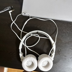JVCヘッドホン（ホワイト）
の画像