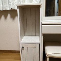 ドレッサーその他家具の画像