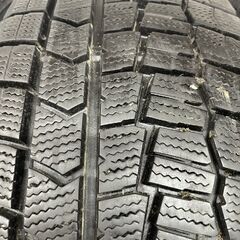 DUNLOP WINTER MAXX WM02 205/60R16 16インチ スタッドレス 4本 23年製 ステップワゴン ヴォクシー ノア プリウスα SAI等　(STN030)の画像