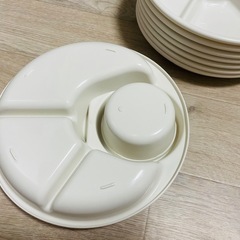キャンプ用 皿 8枚セットの画像