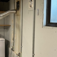 使わなくなった棚板や電気器具お譲りします！の画像