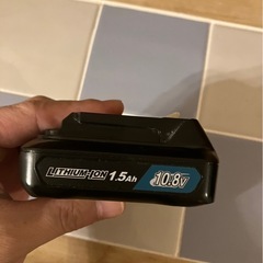 makimakitaバッテリー不動品
の画像