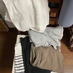 【近日処分】未使用くすみブルーロングコートの画像