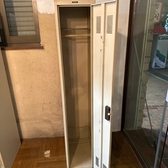 清掃済み　扉付き Naiki 中古ロッカー 鍵付き の画像
