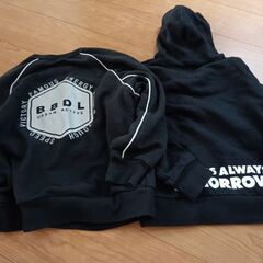 キッズトレーナー　130cmの画像