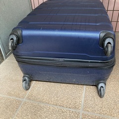 samsonite🔴超軽量カーボン素材の特大スーツケース80.55.35センチの画像