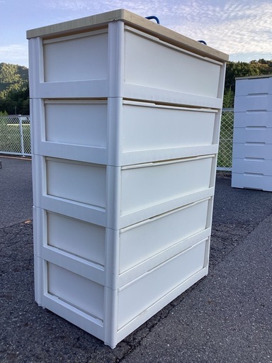 お取り引き決まりました。 5段チェスト（プラスチック製）　家具　収納　引き出し　