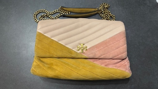 Tory Burchトリーバーチ希少カラーKira Chevronショルダー