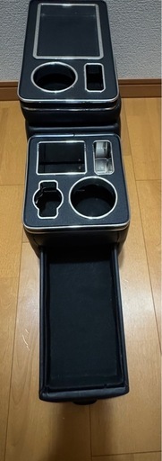 ヴォクシー80 コンソールボックス