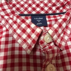 GAP ベビー服　80サイズシャツ
の画像