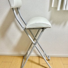 取引中【無料でお譲り】キズ汚れ有⚠️ハイチェアの画像
