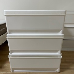 収納家具の画像