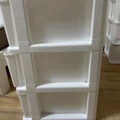 収納家具の画像
