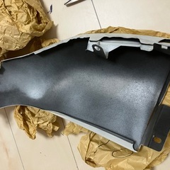 ◯未使用◯ハイエース　200系　ホワイトパールクリスタルシャイン　コーナーパネルの画像