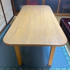 ダイニングテーブル大型
の画像