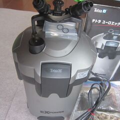中古品の熱帯魚用浄水器の画像