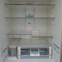 大型冷蔵庫の画像