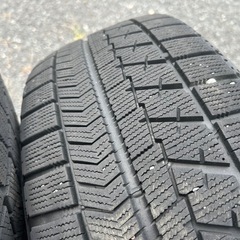 215/60r16 ブリジストン スタッドレス    の画像