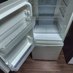 SHARP　プラズマクラスター　ノンフロン冷凍冷蔵庫　2011年製の画像