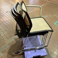 会議椅子、事務室用椅子、本日中お願いします。の画像