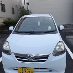 ダイハツミライーツの画像