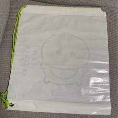 ちいかわ　肩かけビニールショッパーの画像