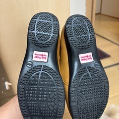 レディース　高齢の方でも履きやすい靴の画像