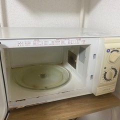 【受け渡し予定者確定】 
SANYO 電子レンジの画像