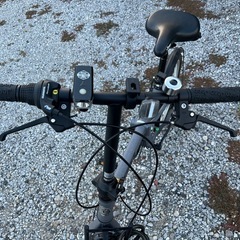 ジープ折り畳み自転車の画像