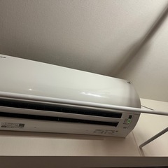 【お話中】伸縮式エアコンハンガー2本セットの画像