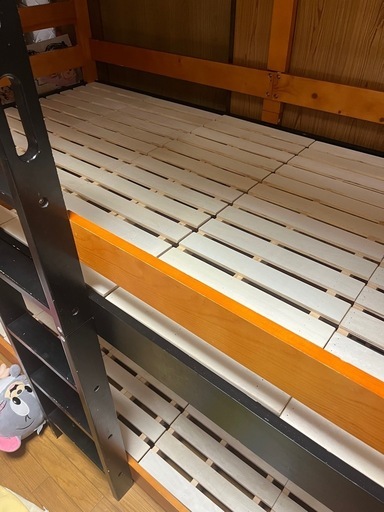 「省スペース木製三段ベッド