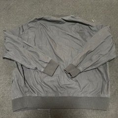 GU ジャンパーの画像