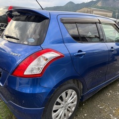 中古車の部品の画像