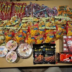 駄菓子沢山＆カップ麺＆ジュース類