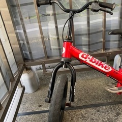 幼児用自転車 赤の画像