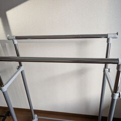 吊り下げハンガー（２本棒）の画像