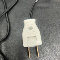 中古 動作確認済みバリカン 本体 と、上刃が欠けているが使用可能な3ｍｍ替刃1個付きです。の画像