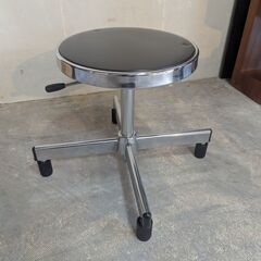 昇降式　丸イスの画像