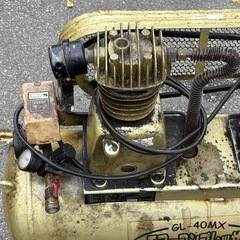 GL-40MX エアコンプレッサーの画像
