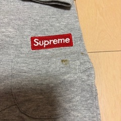 supremeセットアップの画像