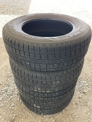 トーヨータイヤ ウィンタートランパス　MK4α 215/65R16  4本